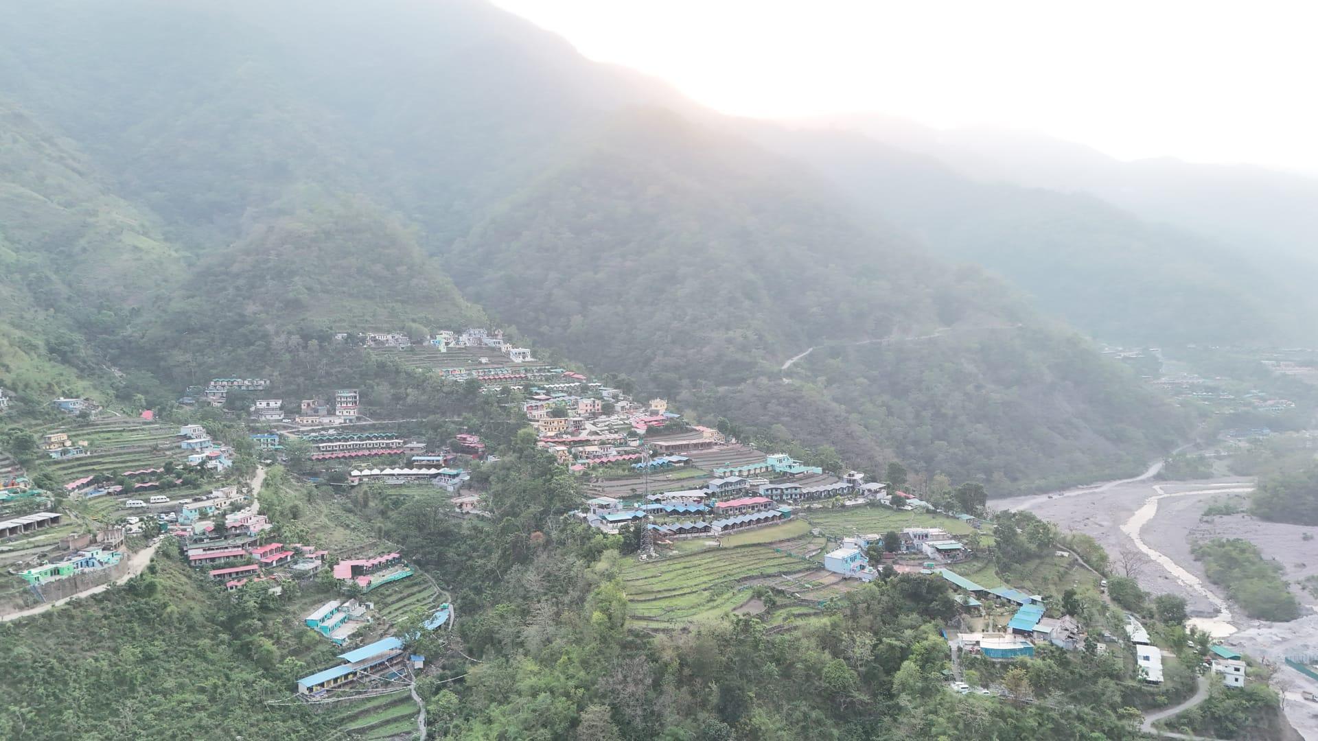 Hill villages above the Ganga valley